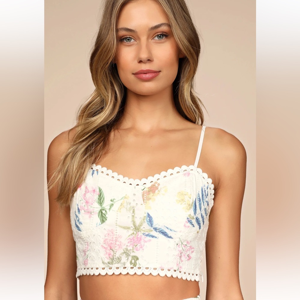 Floral Scalloped Cropped Camisole and Skirt Set - White Floral - Picture 2 of 3